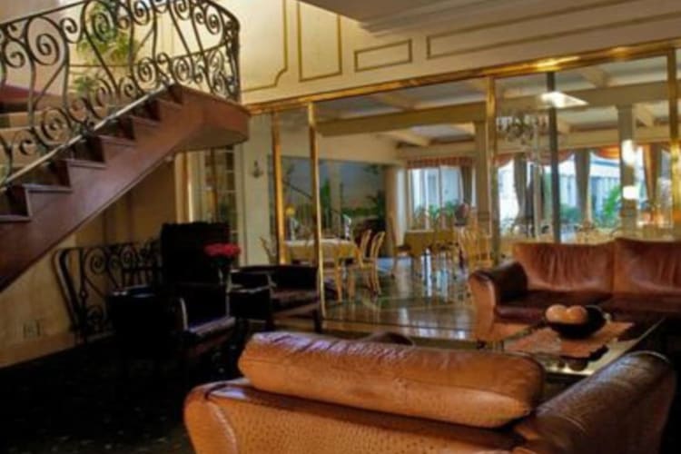 Bar and lounge area